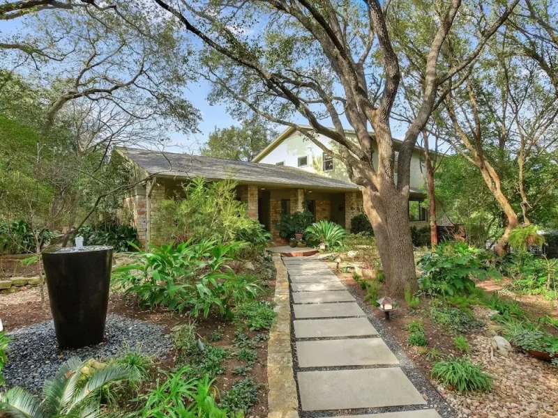 The Chaparral Estate 4 Bedrooms 4 Bathrooms Home