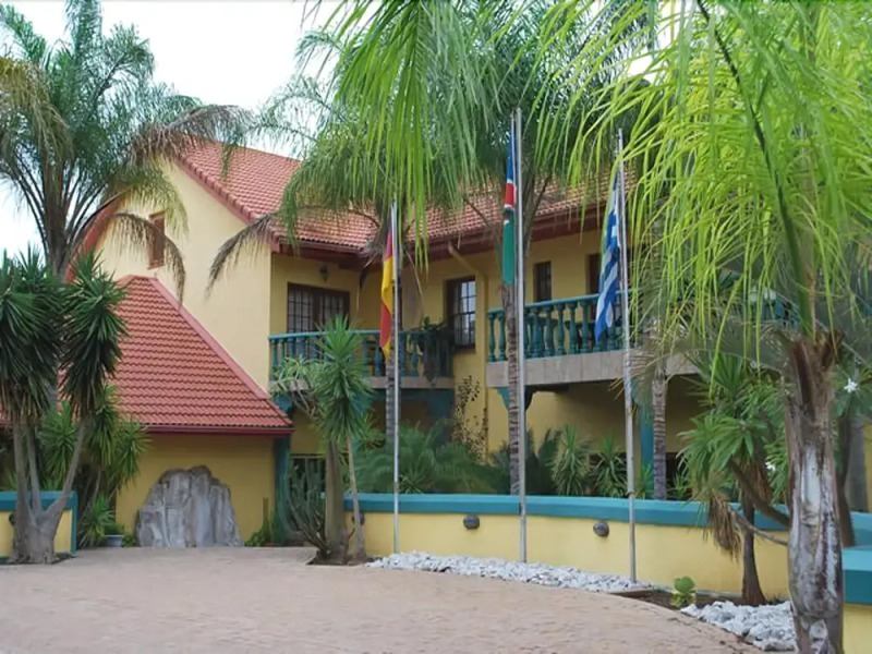 Makalani Hotel