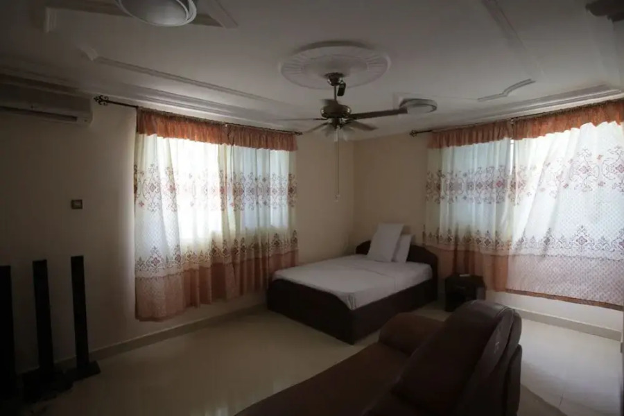 X-Class Guesthouse by BWHospitality