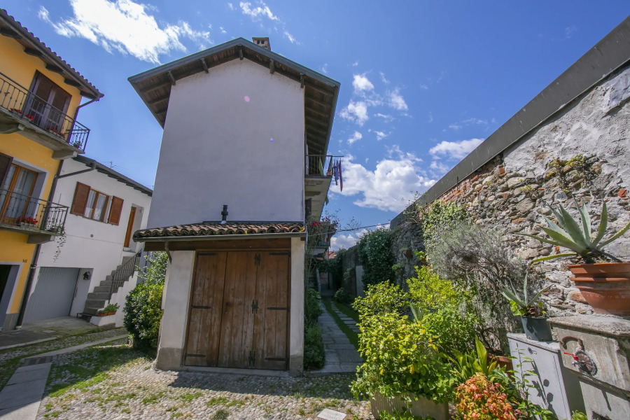 Suna Beach Apartment