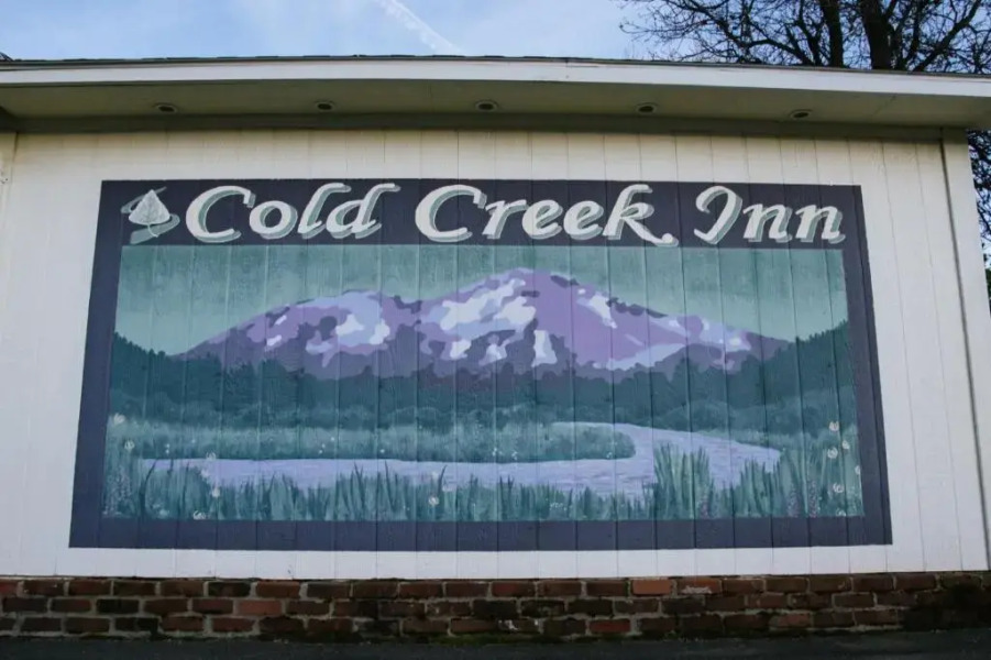 Cold Creek Inn