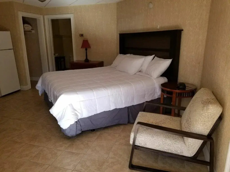 Cedar Park Whirlpool Suites