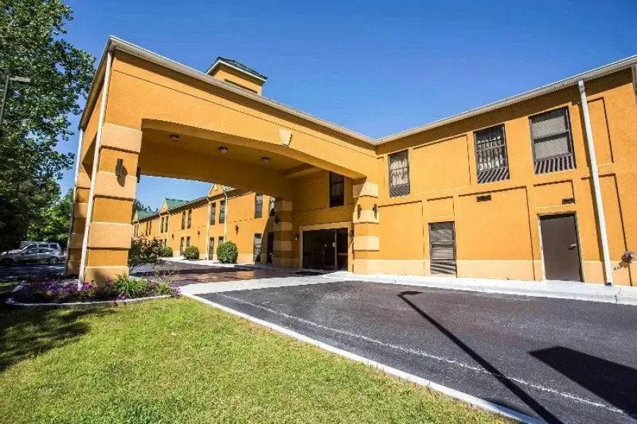 Quality Inn Union Us Hwy 176