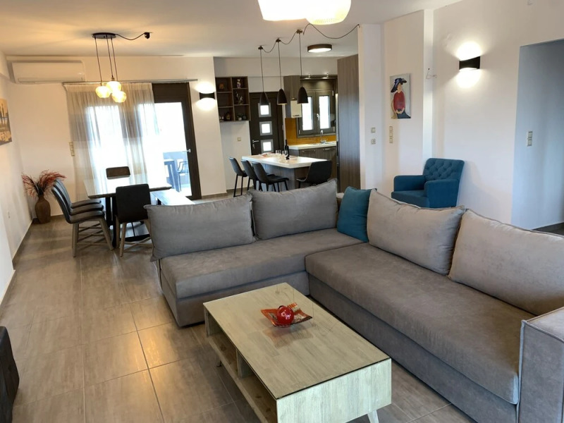 Angela’s Sea View House