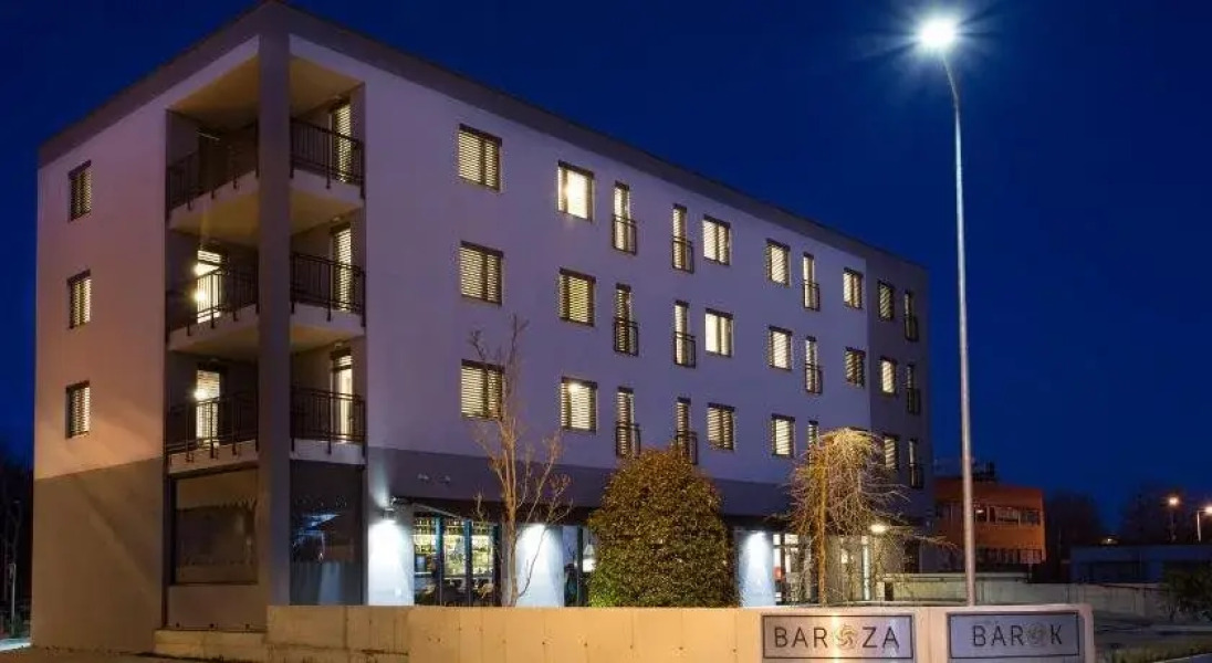 Barok Hotel and Apartments
