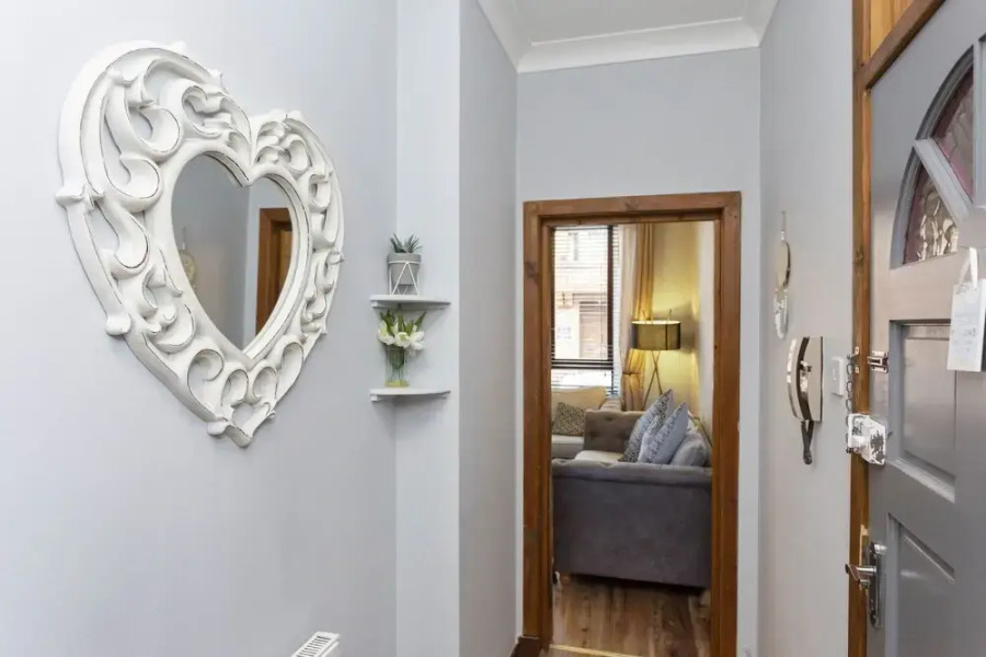 Stylish 1 Bedroom Apartment-ground Floor