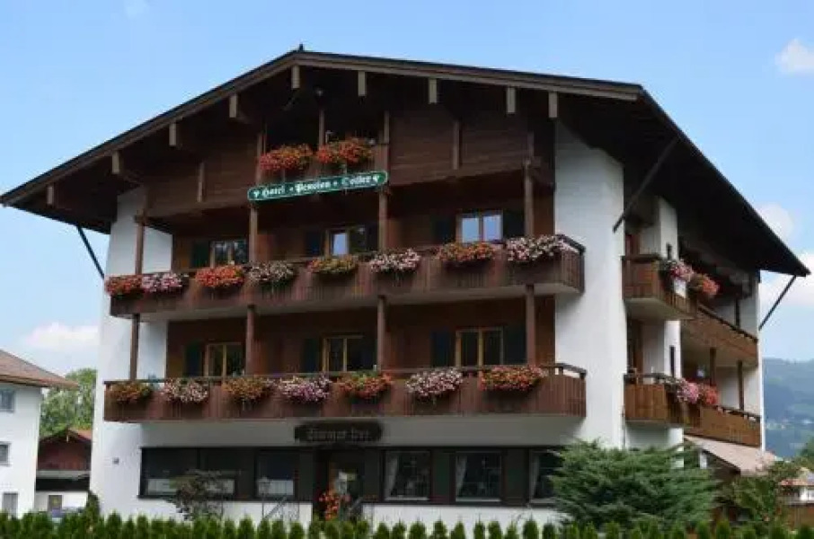 Hotel-Pension-Ostler