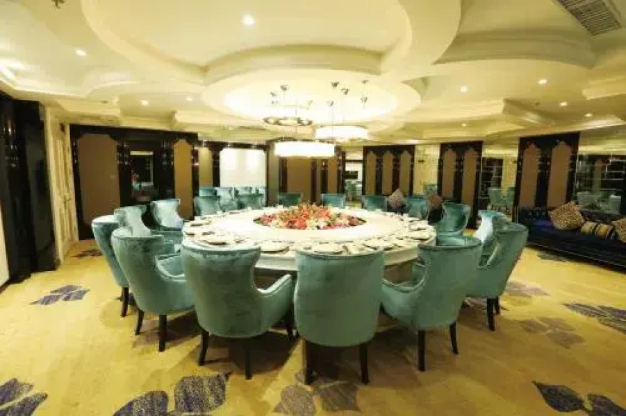 Ulanhot Mengjia Grand Hotel