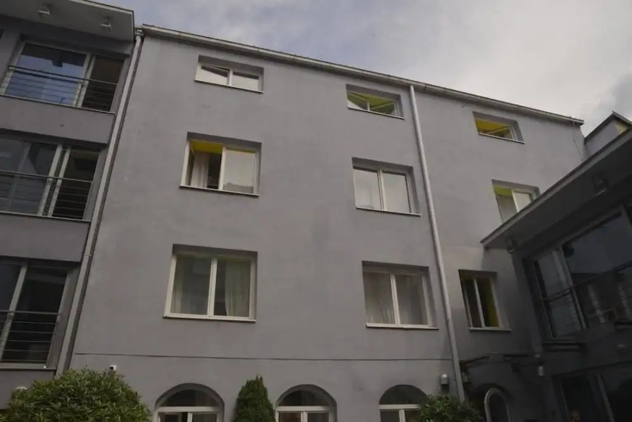 Whole Wide World Hostel