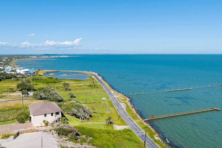 Private Pier: Waterfront Fulton Villa!