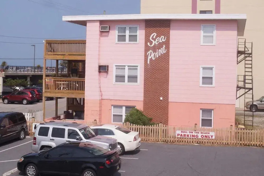 Sea Point 4 by RedAwning