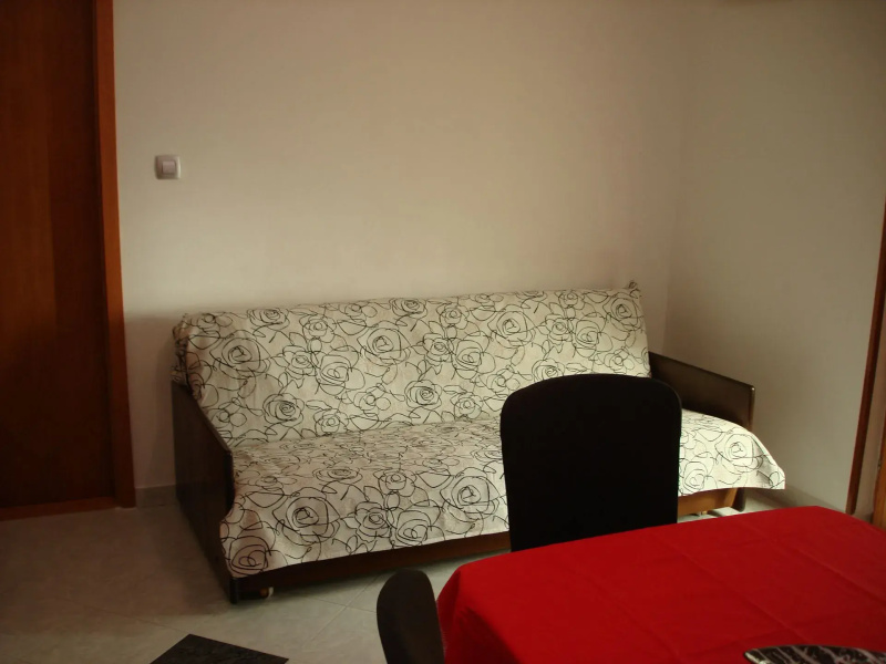 Holiday house Boris - close to the sea with parking: Slatine, Island Ciovo