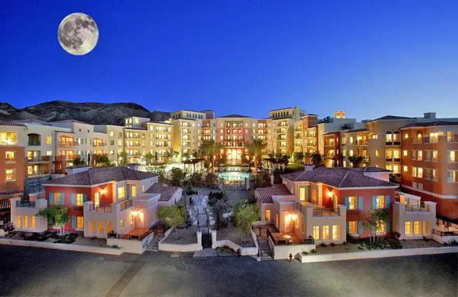 Aston Montelago Village Resort