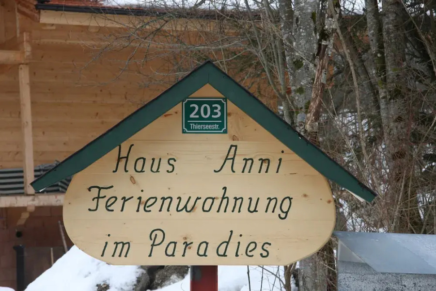Haus Anni im Paradies
