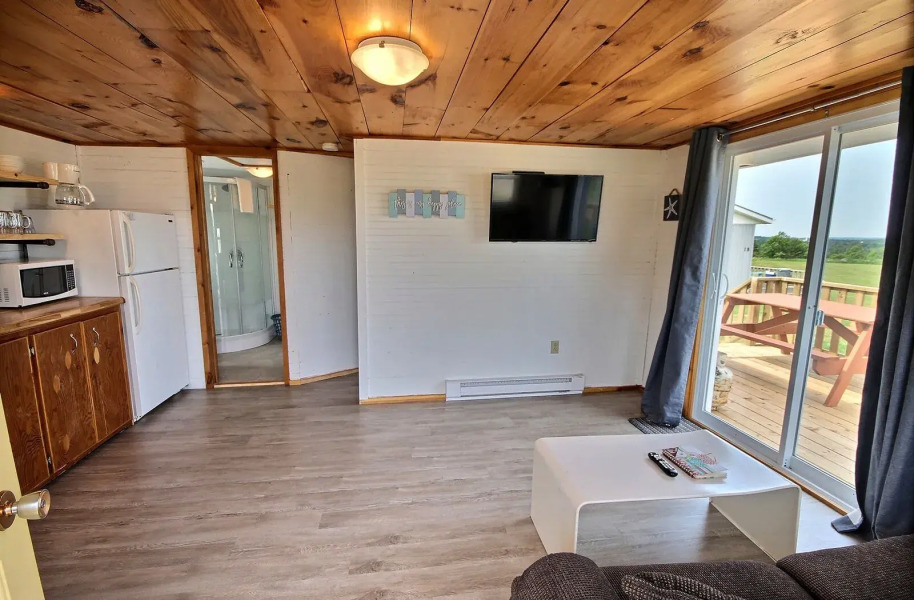 Cavendish Bosom Buddies Cottages and Suites