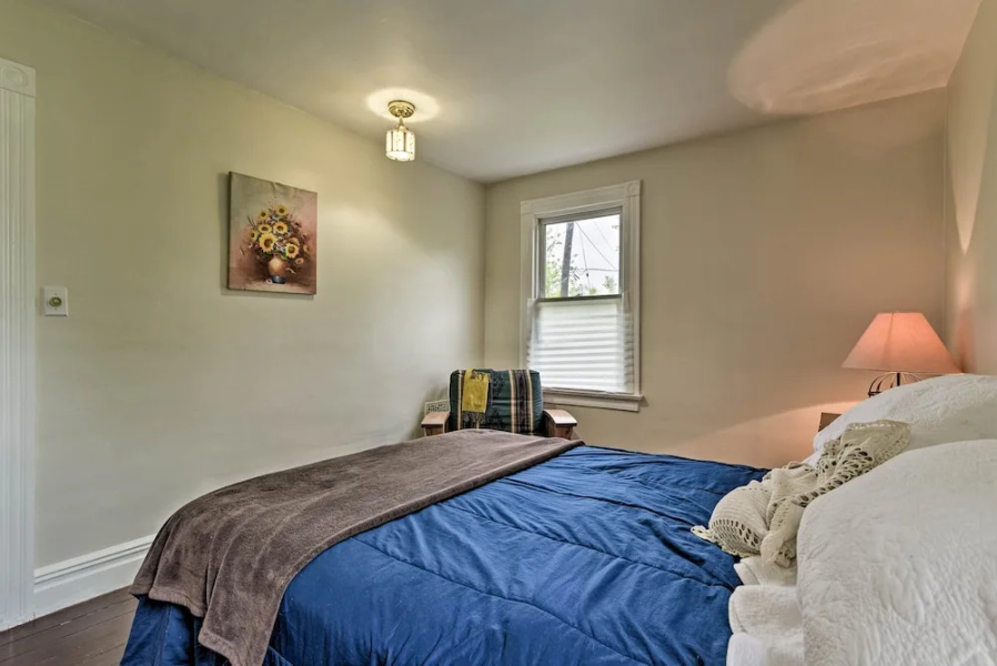 Millburn House w/ Deck - Walk to NYC Transit!
