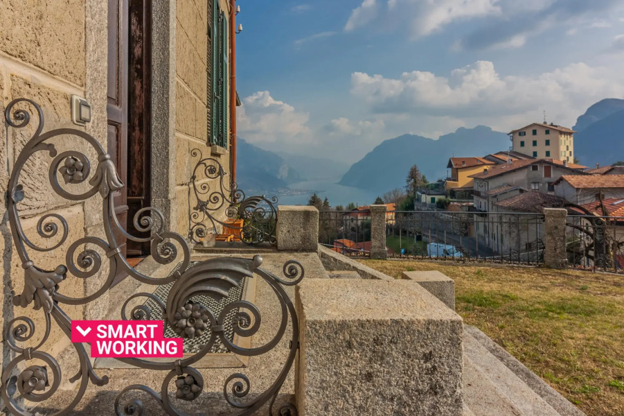 Family Villa with Stunning Lake View by Wonderful Italy