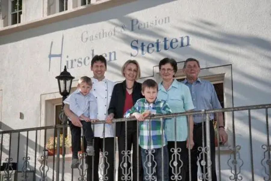 Gasthof & Pension Hirschen-Stetten