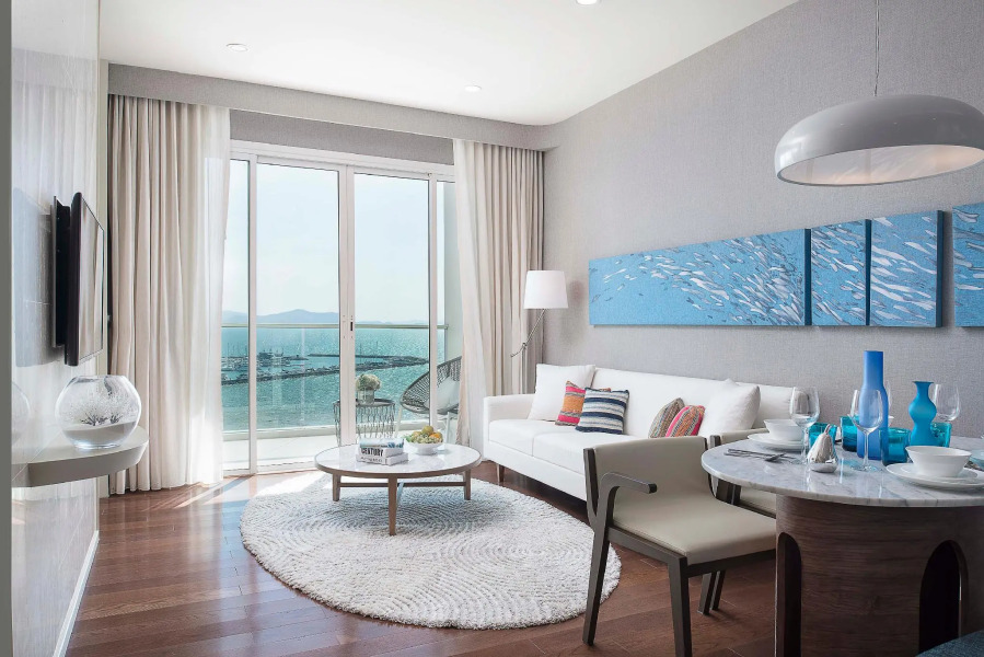 White Sand Beach Residences Pattaya