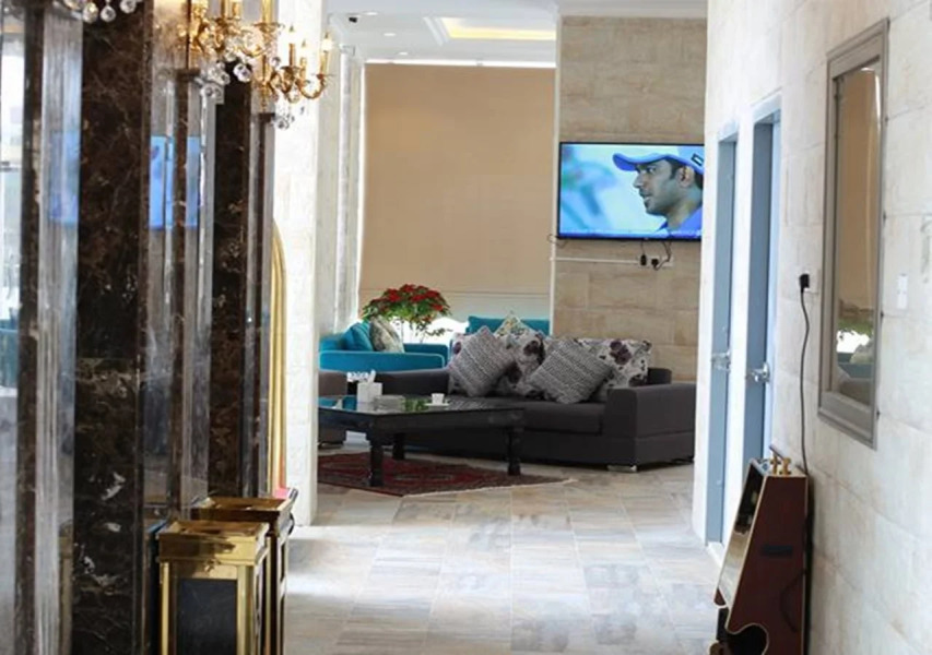Continental Salmiya Suite