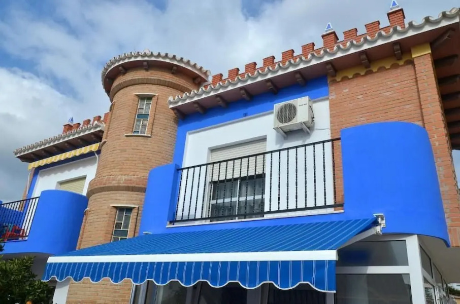 Torre de la Victoria Hostel