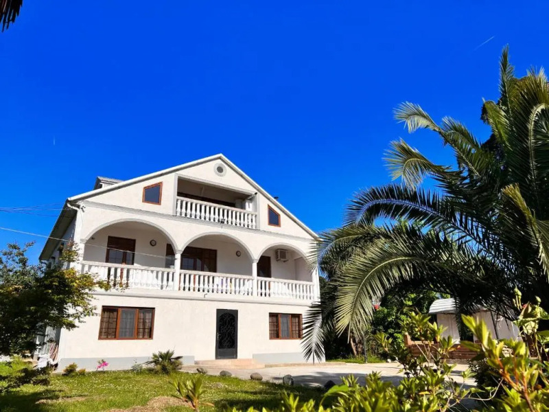 Lisa's Villa in Chakvi