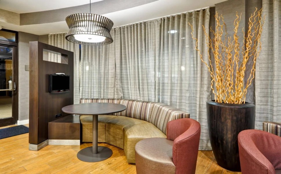 Courtyard by Marriott Jacksonville Airport