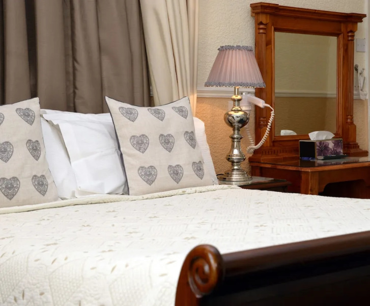 Montclare & Cumberland