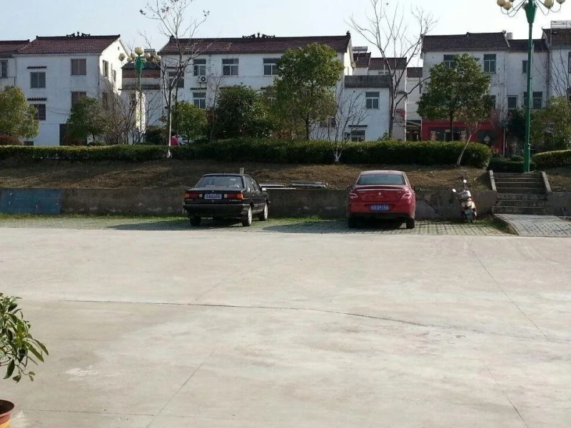 Jiu Hua Mountain Zhong Hua Ge Inn