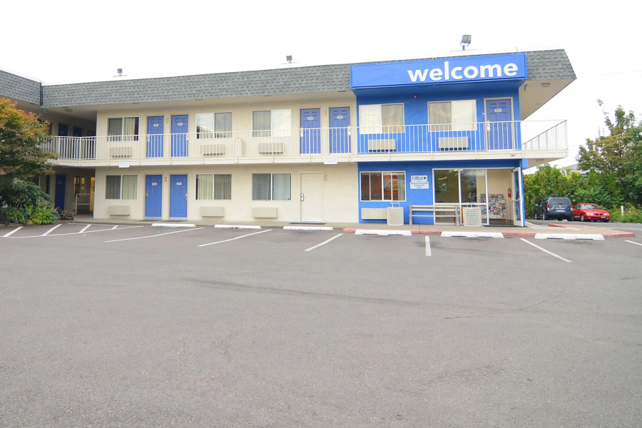 Motel 6 Coeur D'Alene, ID