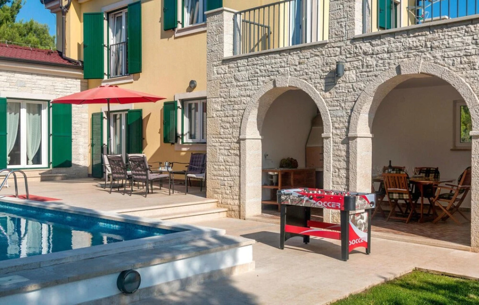 Beautiful Home in Medulin With Sauna, Wifi and 3 Bedrooms