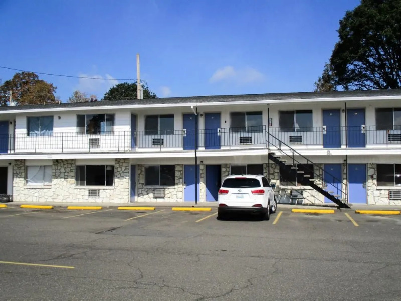 Americas Best Value Inn St. Helen
