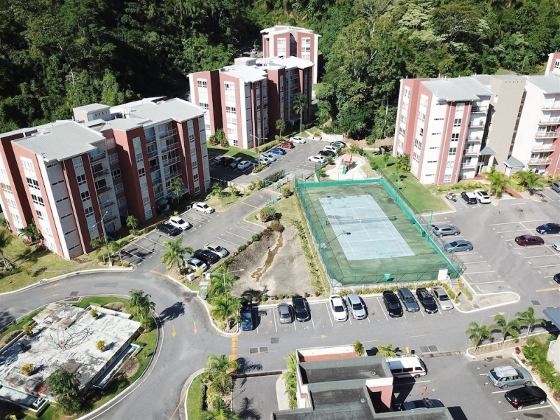 Modern 3 Bedroom Condo In Gated West Hills 5