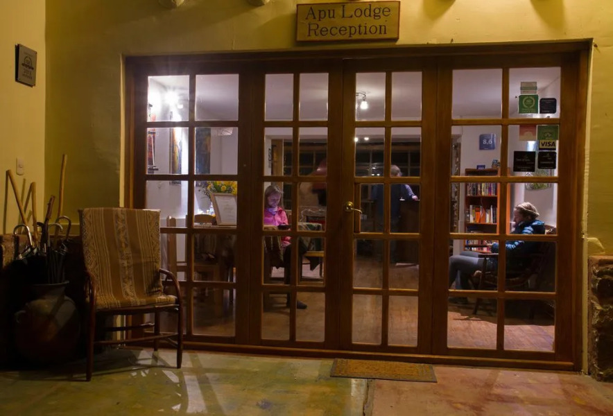 Apu Lodge B&B