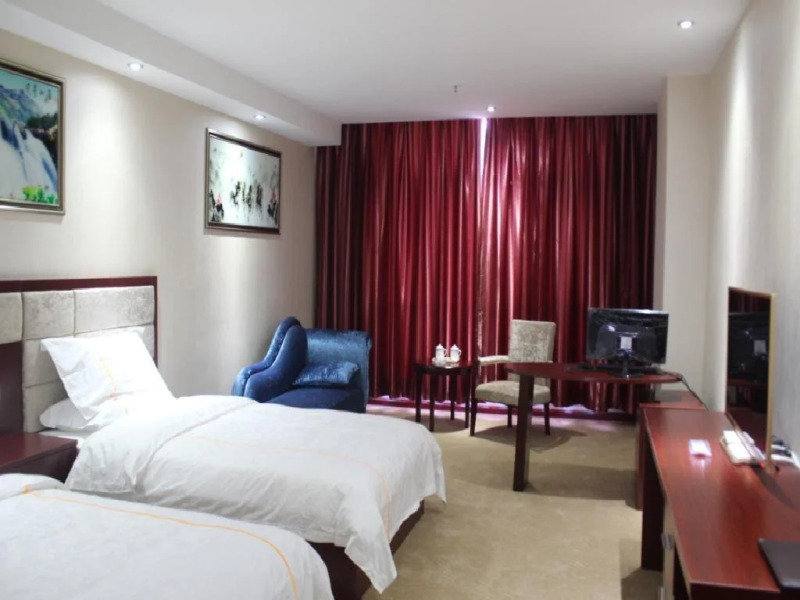 Fulin Business Hotel