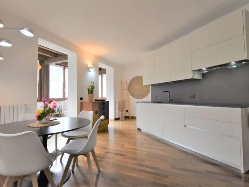 Valley View Pool Apartment