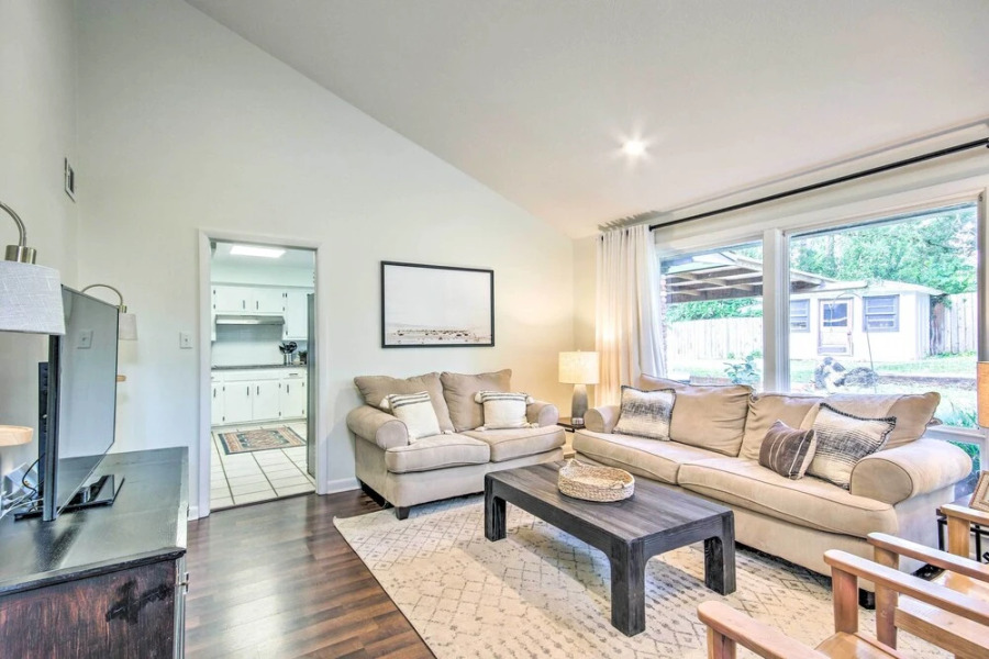 Charming Retreat ~ 1 Mi to Augusta National!