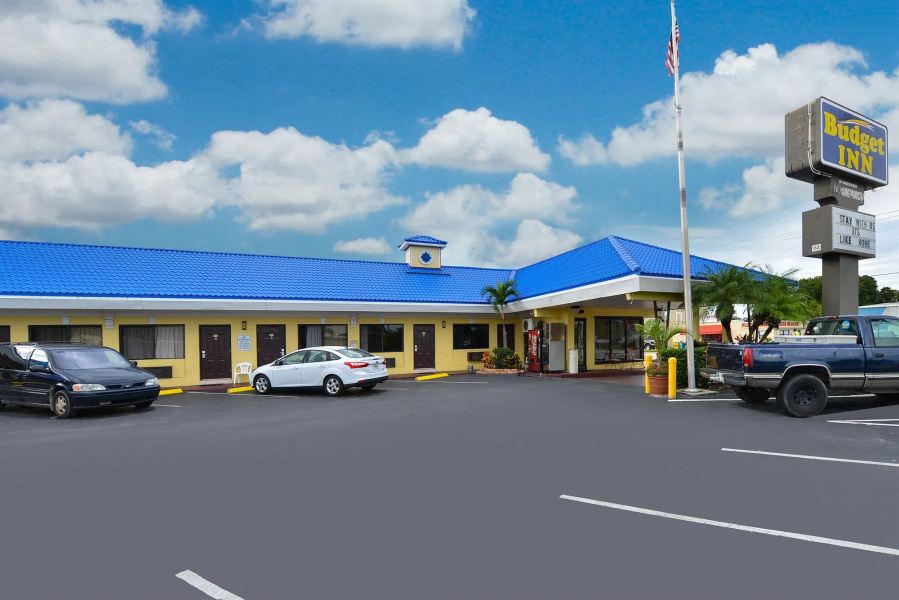 Budget inn