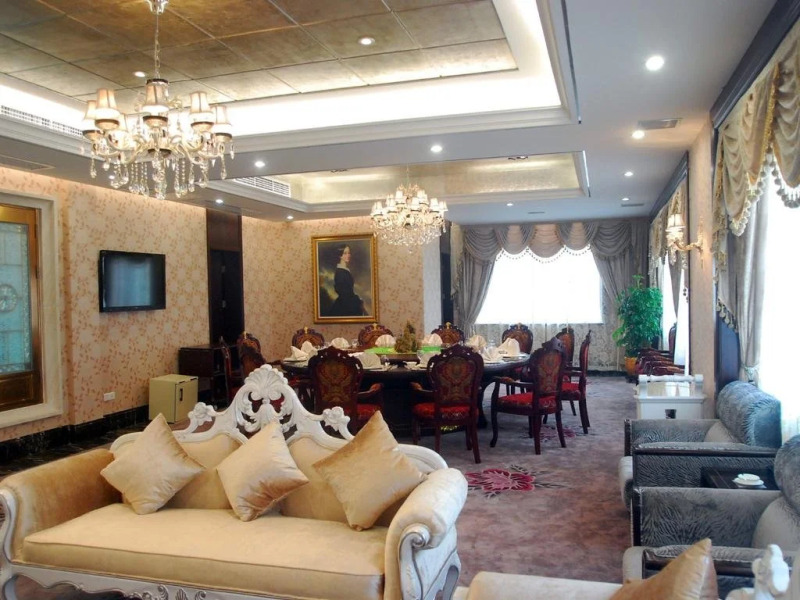 Huadu International Hotel