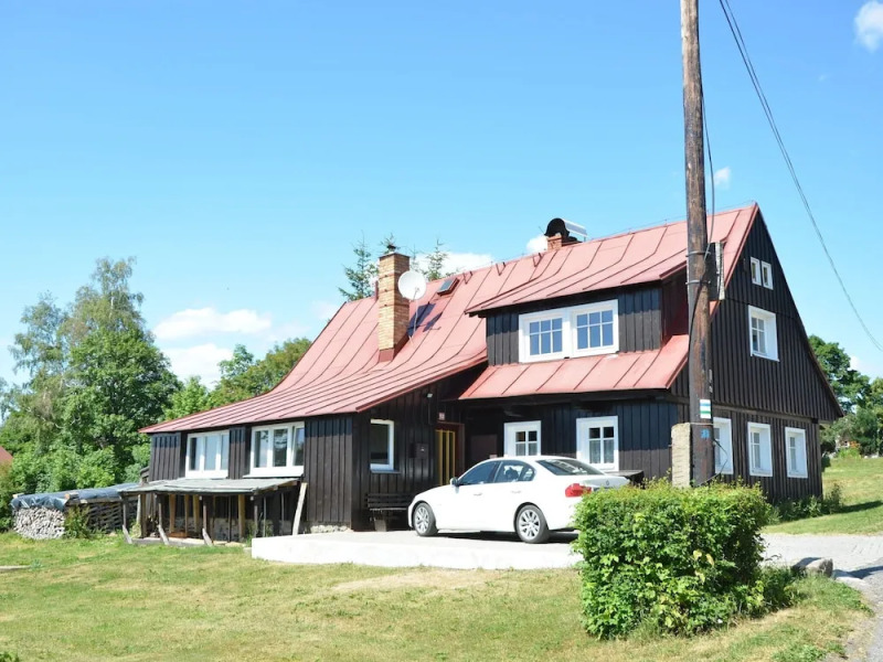 Authentic Log Cabin With Fireplace Only 300M To The Ski Slope Unobstructed View