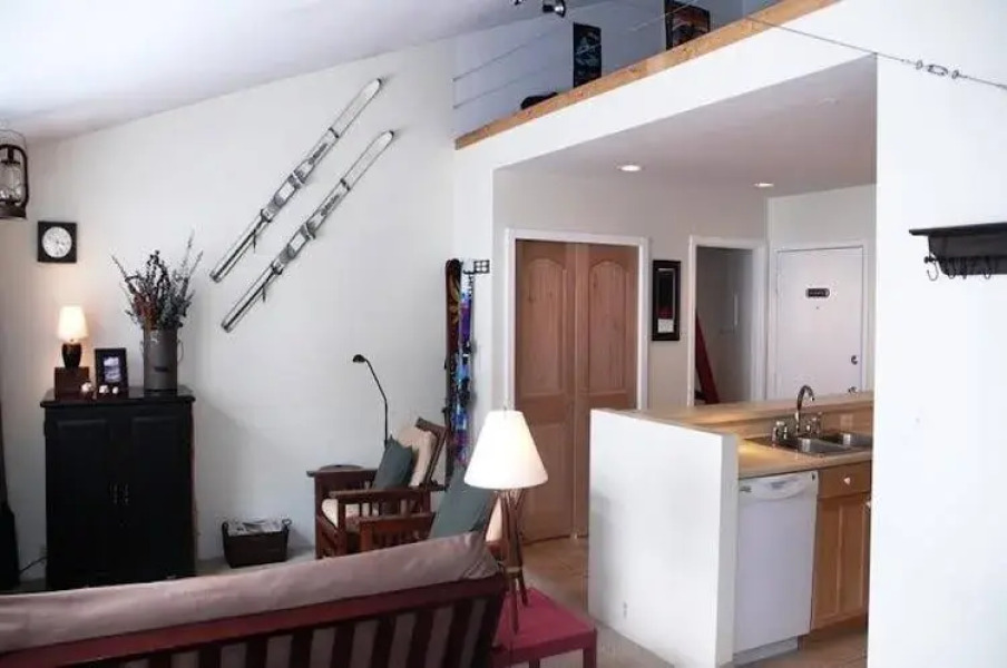 Pitkin Creek Condominiums