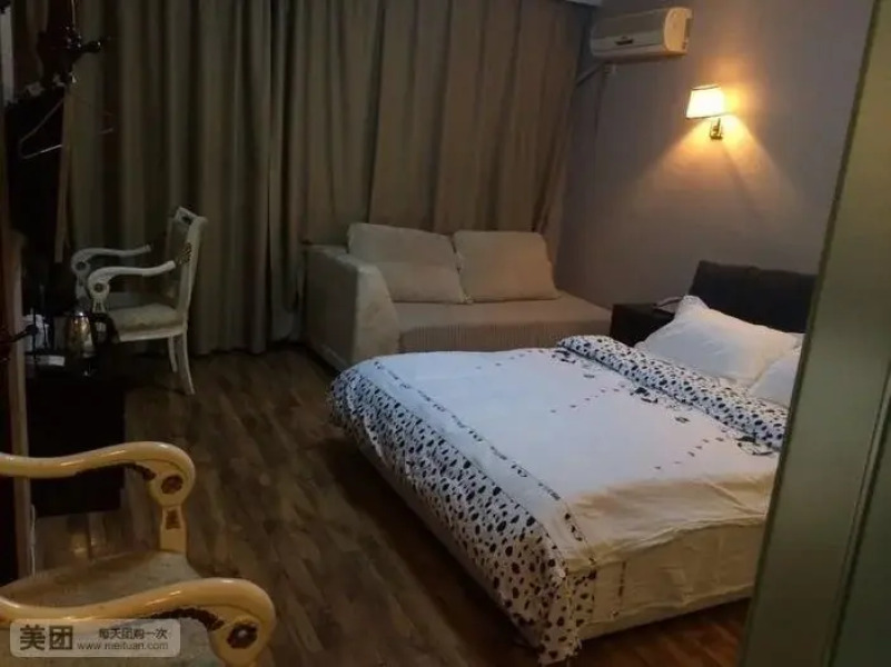 Yichang Jintai Business Hotel