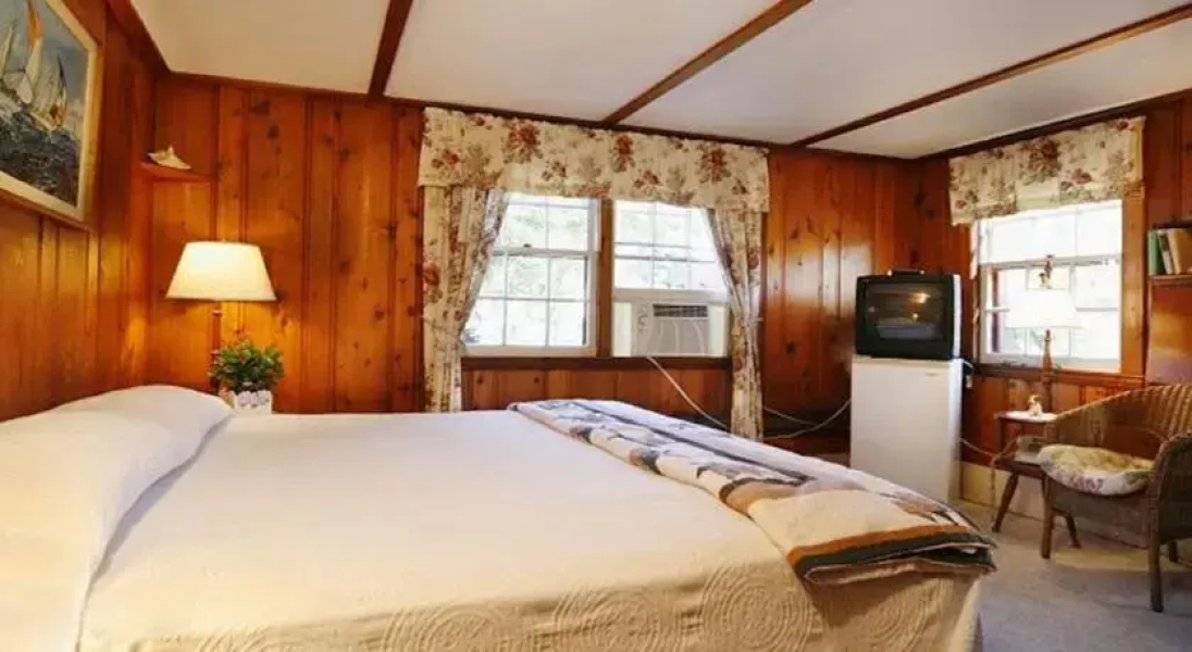 Seaward Inn