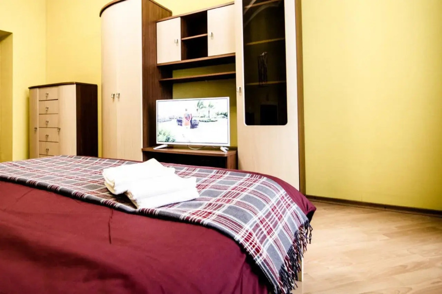 ЖивиТУТ на проспекте Комсомольский 40