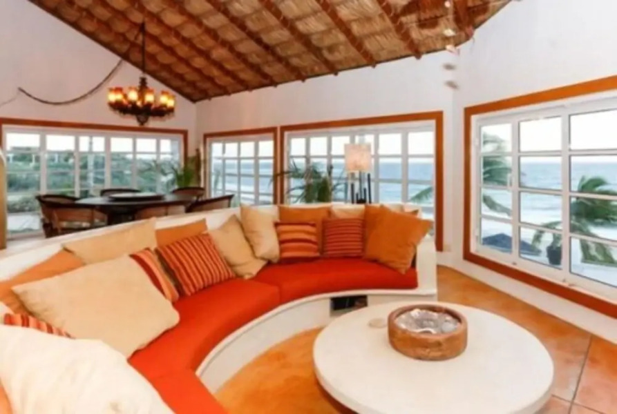 Casa Rossein by Wolf PM