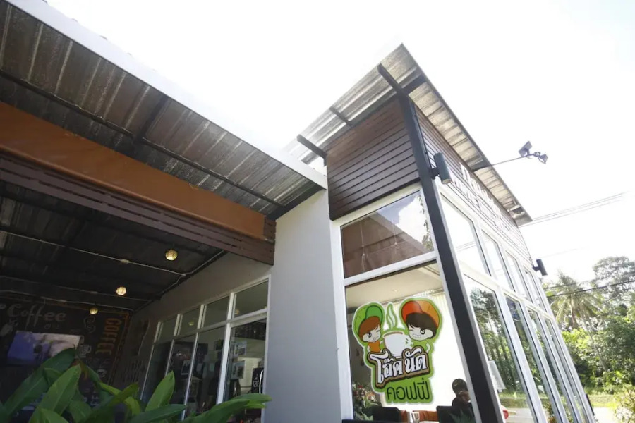 Oak Nat Coffee and Resort