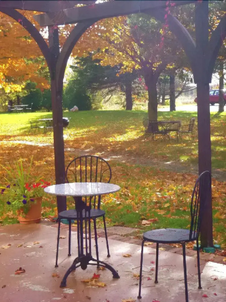 Settlement Courtyard Inn & Lavender Spa