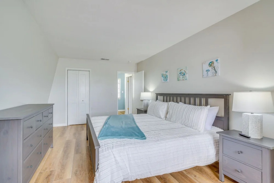 Hernando Beach Waterfront Home w/ Boat Dock & Deck