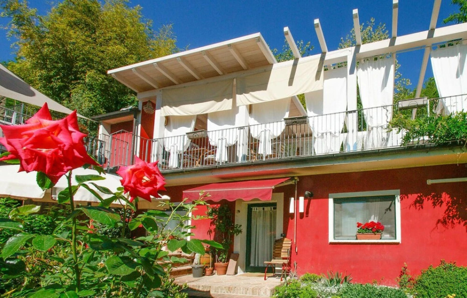 Amazing Home in Montefiore Conca With Wifi and 3 Bedrooms