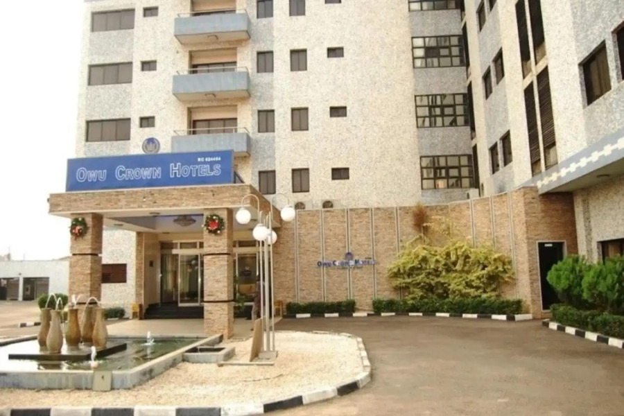 Golden Tulip Owu Crown Ibadan